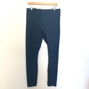 Fabletics PureLux cropped tights